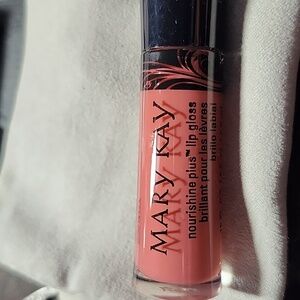 Mary Kay lip gloss sun blossoms